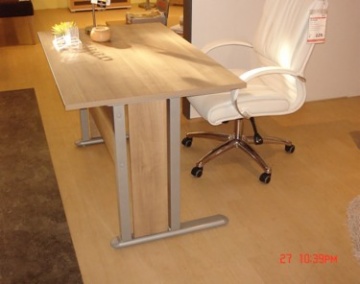 Office table