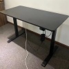 Lifting desk