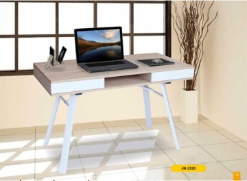 COMPUTER TABLE